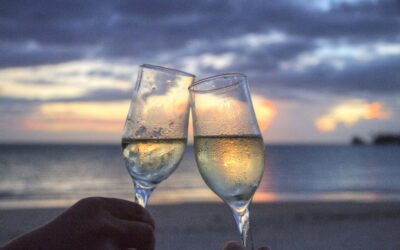 HOW TO ASK SOMEONE OUT ON A DATE!