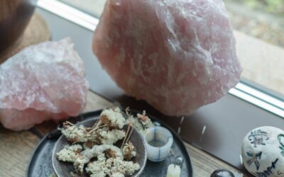 What Materials do Psychics and Clairvoyants use?