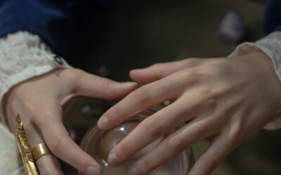 Who are Clairvoyants? Different Clair’s Identified!