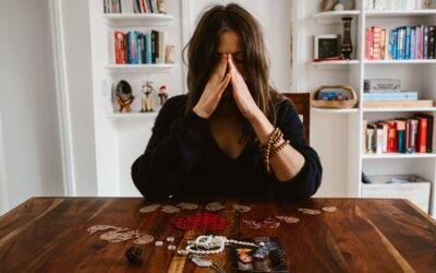 Why Do Psychics and Clairvoyants meditate often?